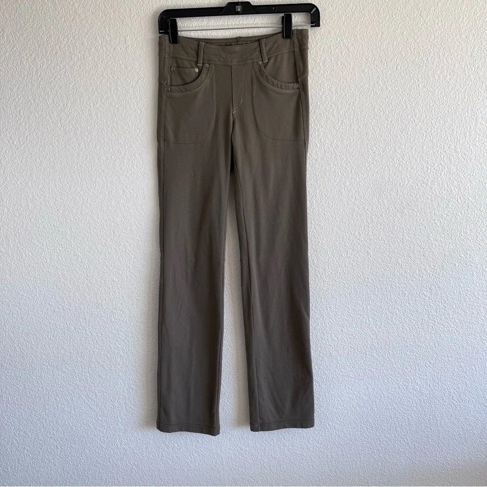 Kuhl Nylon Spandex Blend Taupe/Khaki Legging/Pant Hiking Outdoor Trails‎